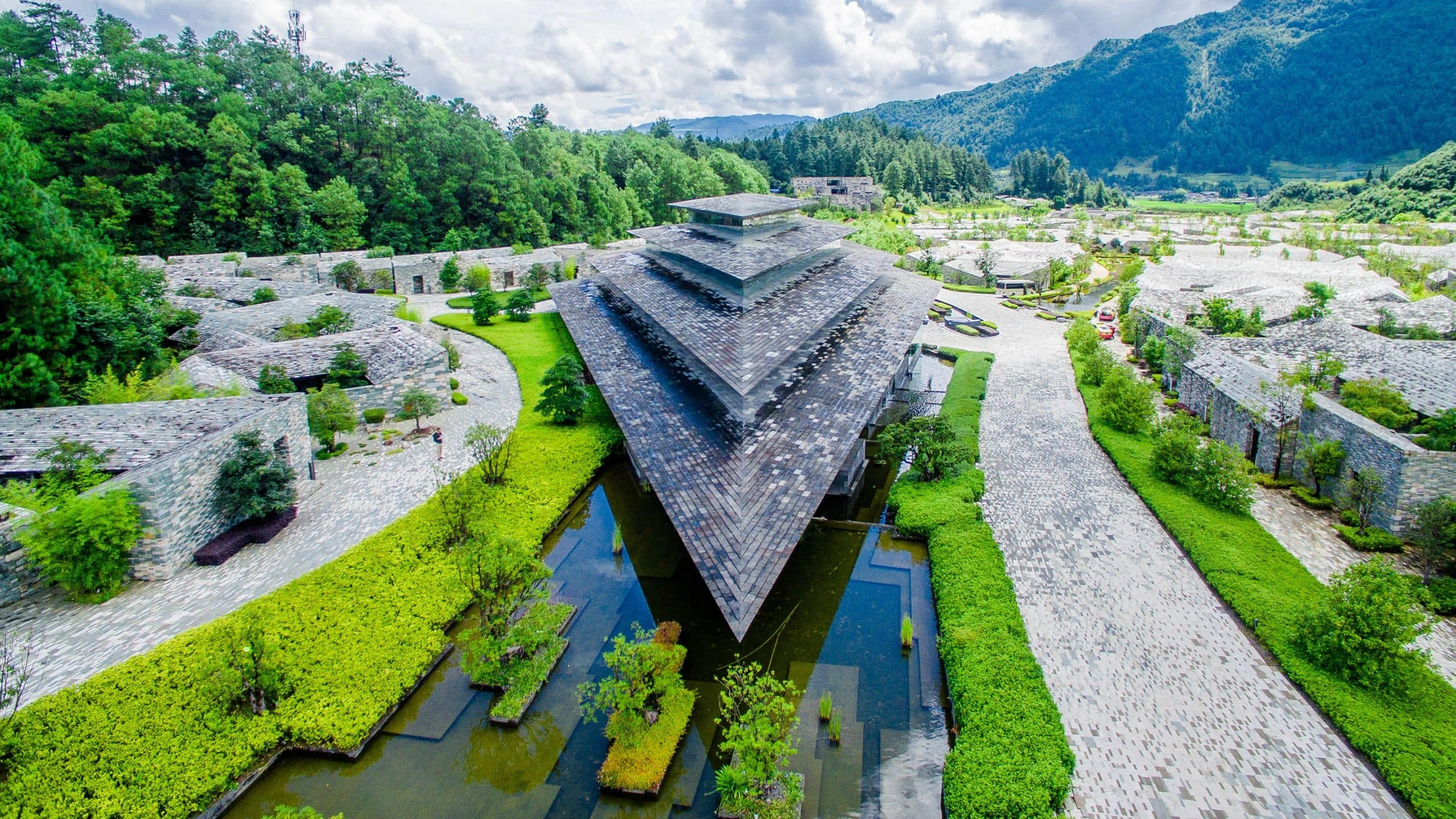 女神视频温泉度假酒店全景鸟瞰图